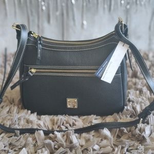 Dooney & Bourke presley purse blk